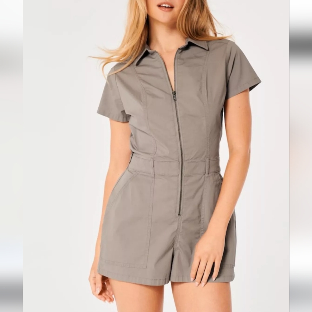 NWT Social Tourist Romper